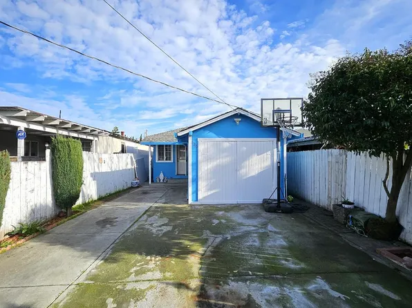 636 Stanford Ave, Redwood City, CA 94063