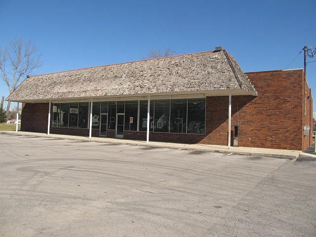 1st image of 1415 Hillsboro Blvd