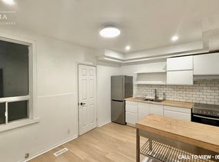 1057 Davenport Rd #1, Toronto, ON M6G2C2