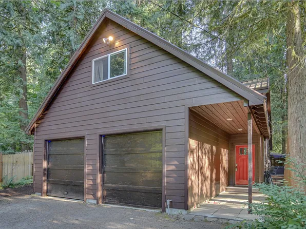 70548 E Mountain Dr, Rhododendron, OR 97049