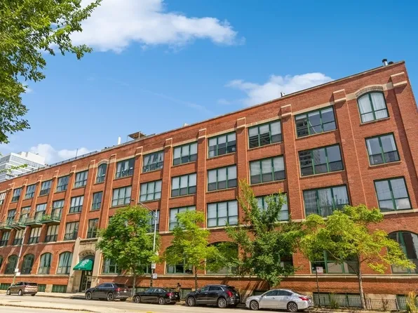 1727 S Indiana Ave Suite 105, Chicago, IL 60616