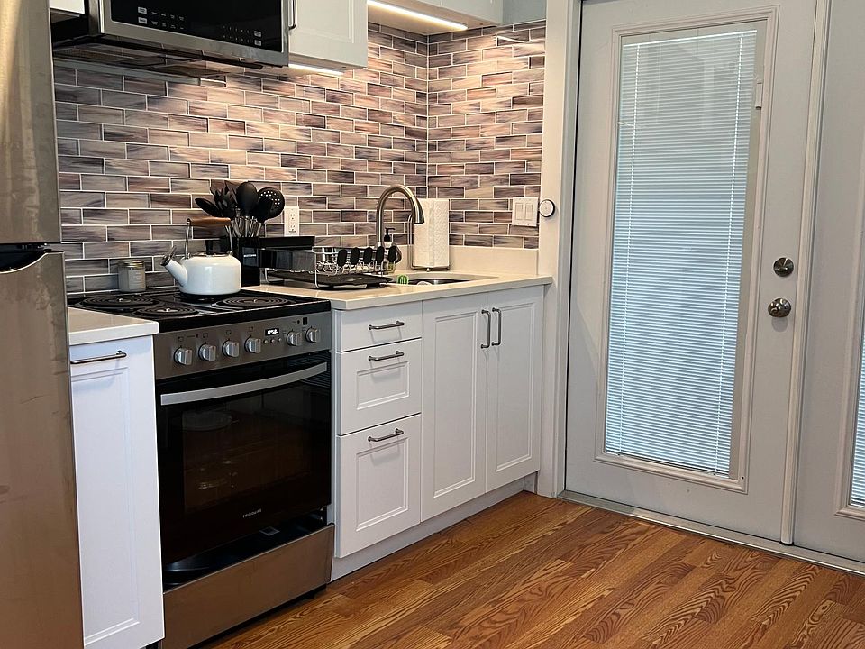 1st image of 406 Cedar Ave #B