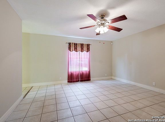 5th image of 9423 Celine Dr