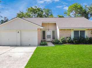 2795 Glen Haven Dr, League City, TX 77573