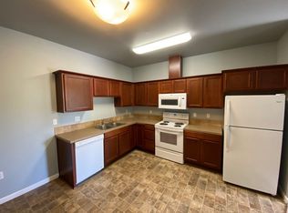 1855 S 9th St APT C114, Lebanon, OR 97355