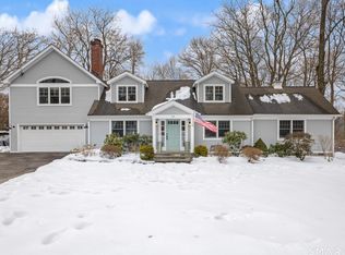 29 Richmond Drive, Darien, CT 06820