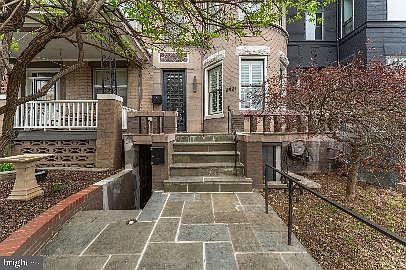 1st image of 2421 1st St NW #1