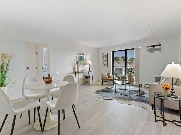 303 Lowell St APT 35, Somerville, MA 02145