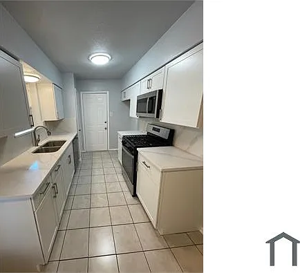 738 E Oates Rd — Photo 2