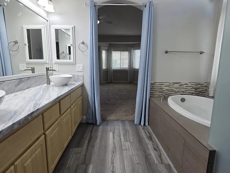 6029 Cocktail Dr — Photo 14
