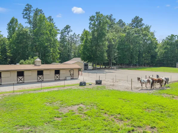 4507 Green Level Rd, King William, VA 23086