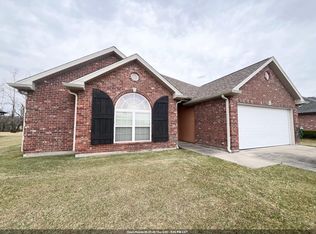 447 Sugar Trail St, Houma, LA 70364