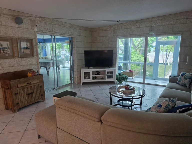 134 Rushton Ln — Photo 38