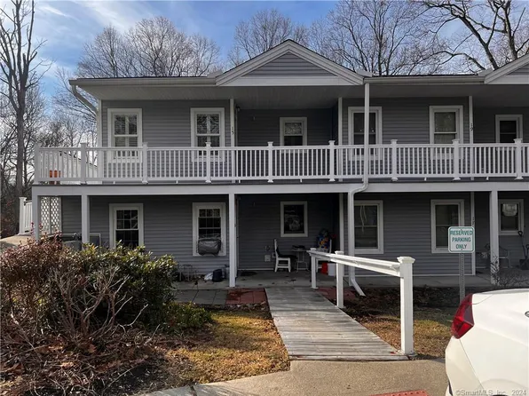 15 Hidden Knolls Circle #15, Monroe, CT 06468