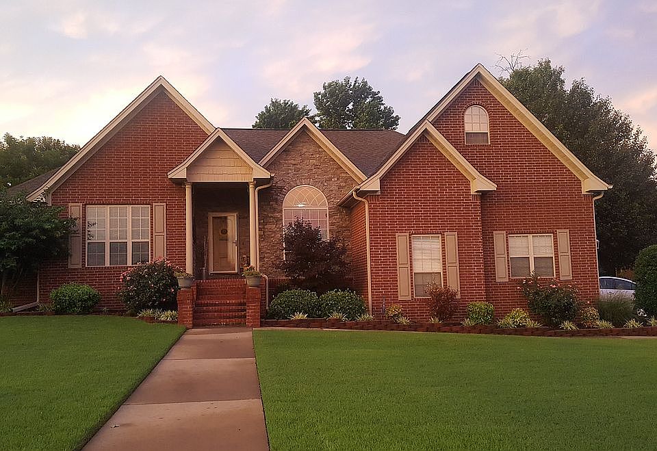 1st image of 108 River Oaks Blvd