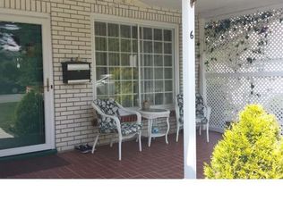6 E 3rd St, Quarryville, PA 17566