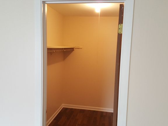 4th image of 33561 N Royal Oak Ln APT 204