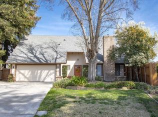 1522 S Sowell Ct, Visalia, CA 93277