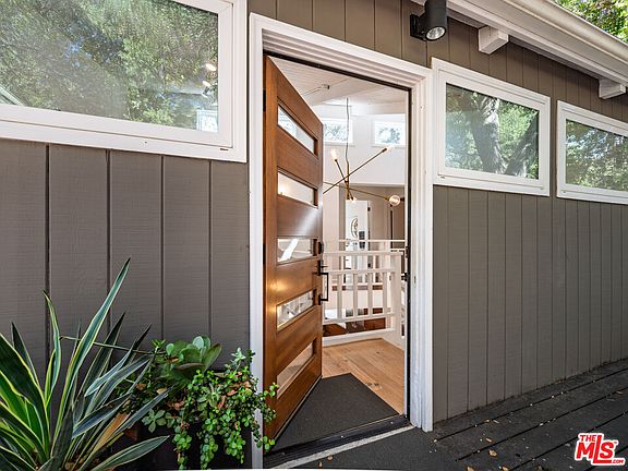 2nd image of 20922 Keller Rd