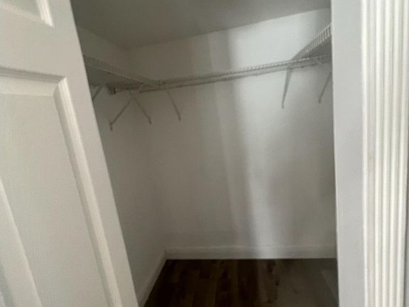 5th image of 724 SW 81st Ave