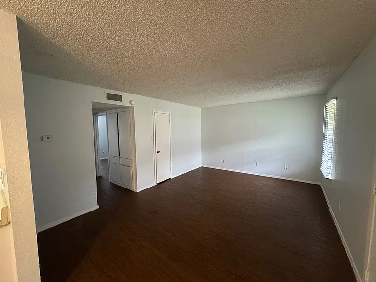 1508 S 13th St — Photo 3