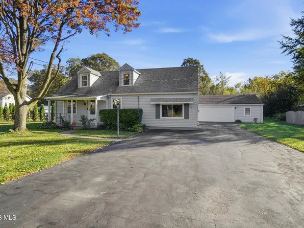 26736 Lime City Rd, Perrysburg, OH 43551