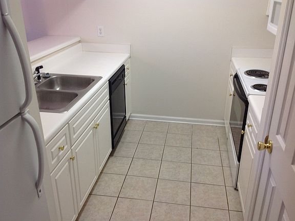 4th image of 123 Harvestwood Dr