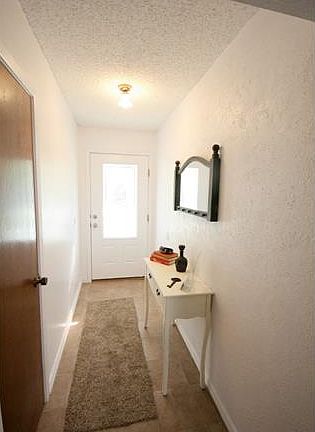 3rd image of 2406 Versailles Dr