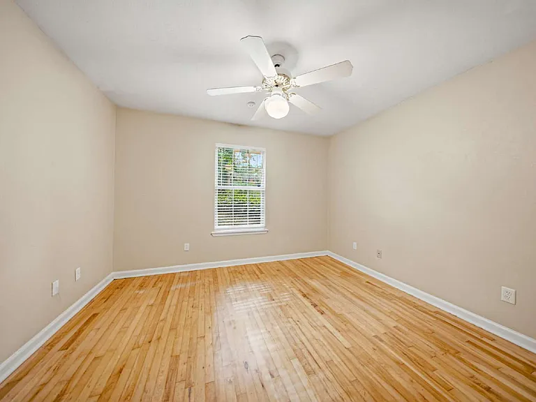 1535 Breamstone Rdg — Photo 24