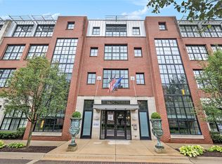 2051 Villa Rd UNIT 203, Birmingham, MI 48009