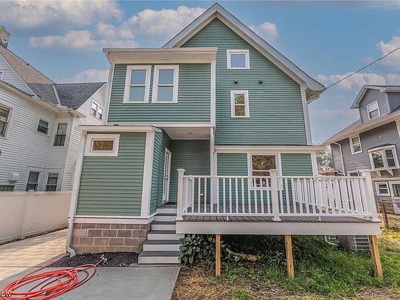 3rd image of 1494 Cohassett Ave