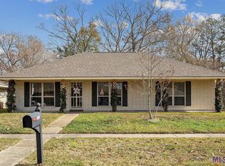 1255 Lakemont Dr, Baton Rouge, LA 70816