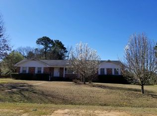 5806 Fish Rd, Dalzell, SC 29040