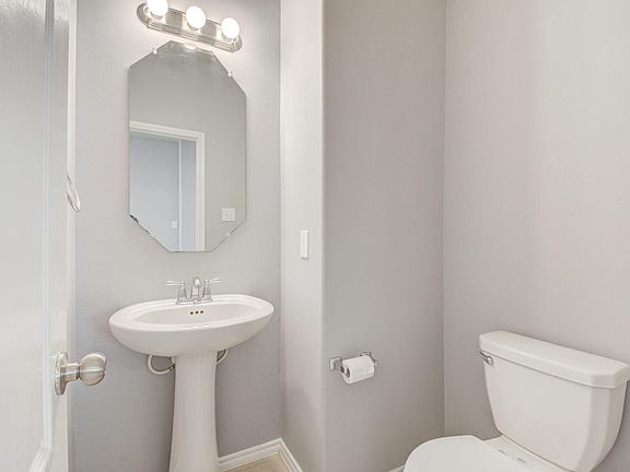 4th image of 20207 Galena Falls Dr