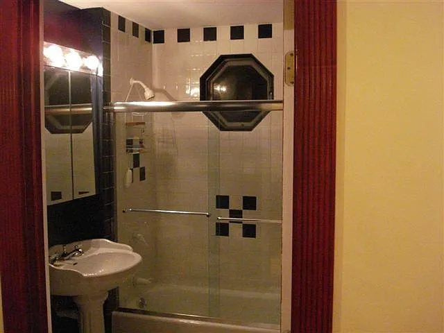 8 Buttonwood St #3 — Photo 50
