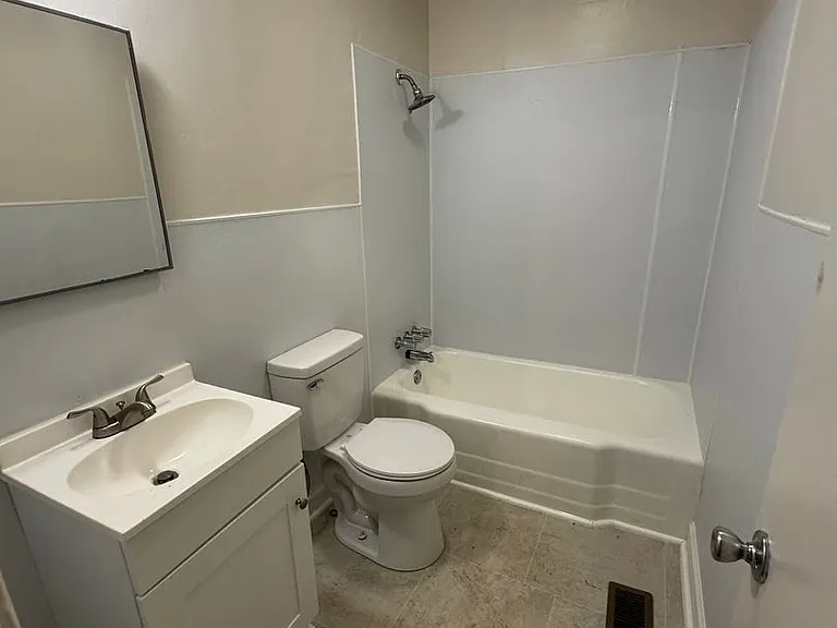 109 Felter St — Photo 14