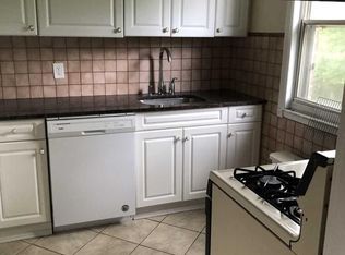 50 S 1st St #2A-107C, Bergenfield, NJ 07621