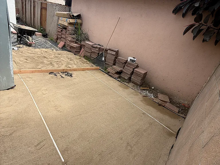242 E Del Amo Blvd — Photo 17