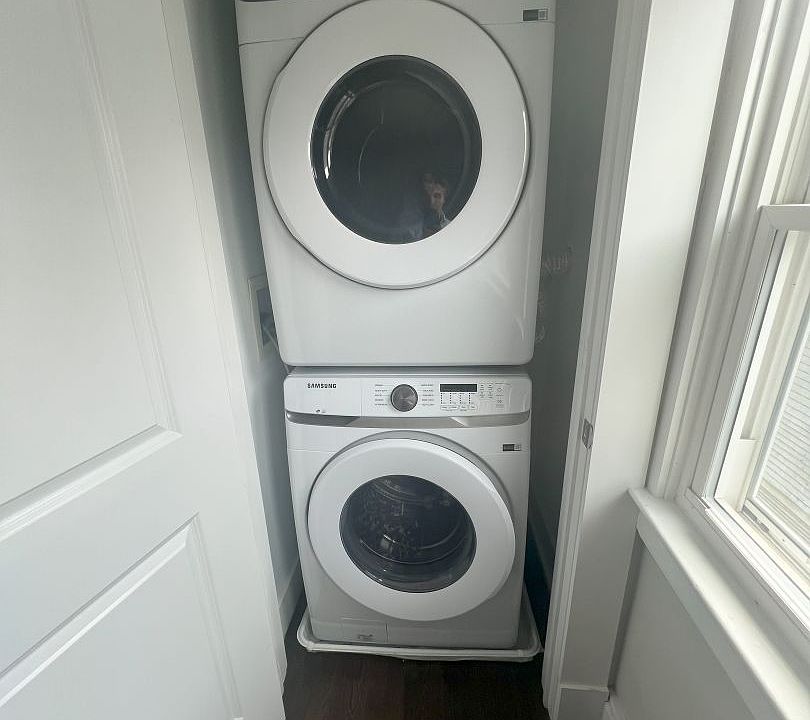 In-Unit Laundry