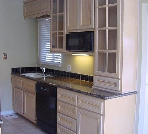 Kitchen - Custom Cabinets