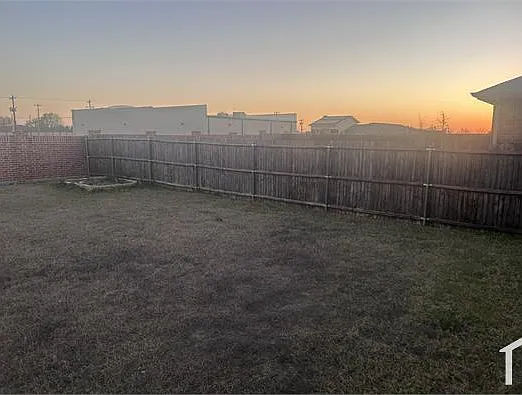 1701 River Crossing Dr — Photo 15