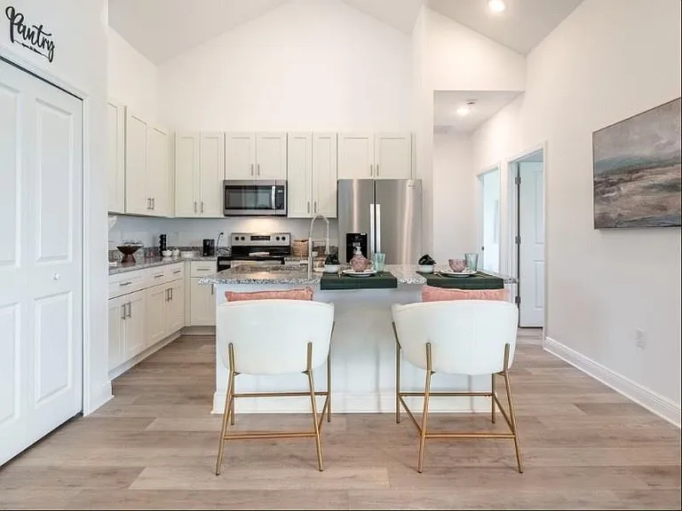 16337 SW 17th Terrace Rd — Photo 11