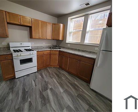 1st image of 211 N Kilbourn Ave #G