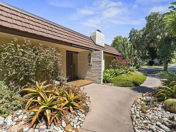 3rd image of 4229 Collwood Ln