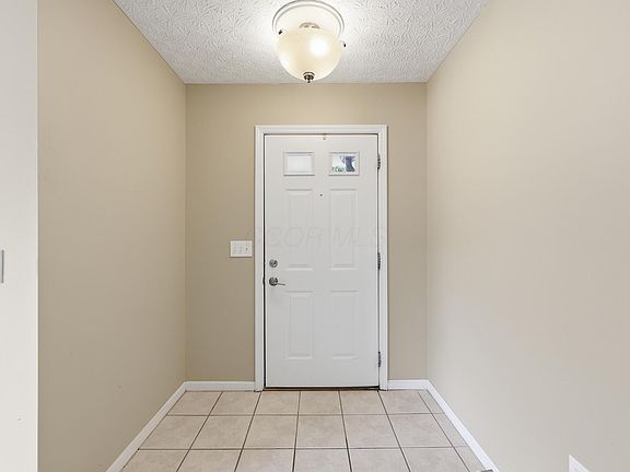4th image of 3629 Stoneway Point