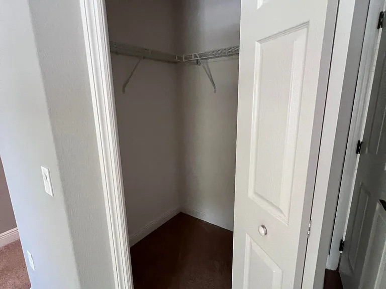 404 Harbor Ridge Dr — Photo 12