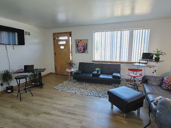 3rd image of 3411 S Howell Ave