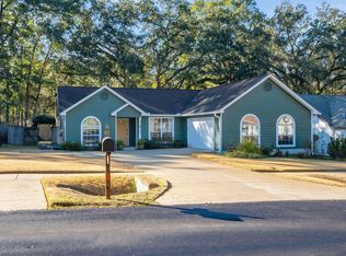 3033 N Fulmer Cir, Tallahassee, FL 32303