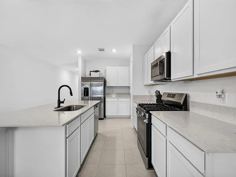5876 NW Sweetwood Dr — Photo 5