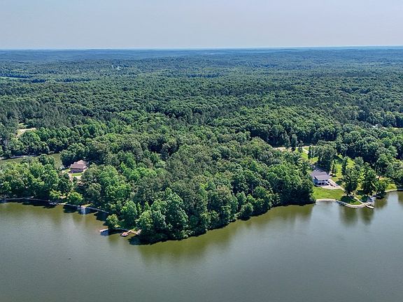 5th image of 63 Arrowhead Point